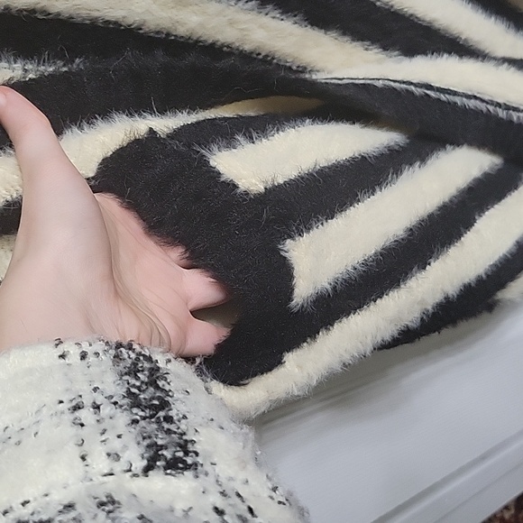 Olivaceous Y2K Whimsigoth Chenille Fuzzy Striped Cardigan - Picture 5 of 9